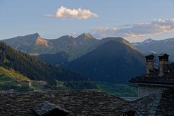 Blick von Metsovo auf den Tsoukarela (2275m)